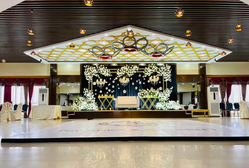 Maxims Banquet and Events