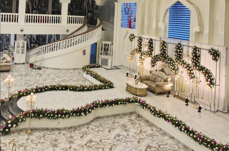Majestic Garden Stage