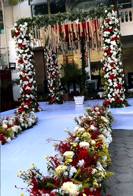 Floral Pillar Mandap