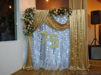 Golden Jubilee Photobooth (PB 114)