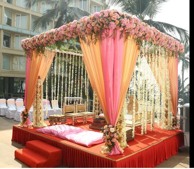 Quadrant Pillar Mandap with Riser M 49