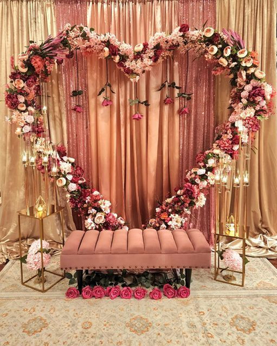 Floral Heart Photobooth (PB 118)