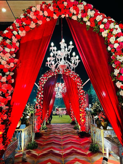 Red Floral Archway EG 67