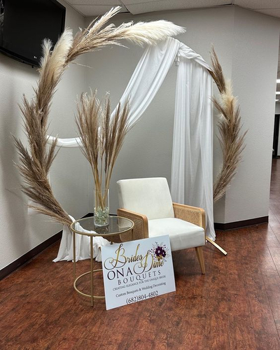 Pampas Grass Photobooth (PB 54)