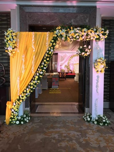 Blossoming Hall Entrance(EGH 34)