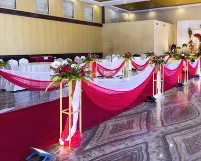 Red & White Elegance Aisle Decor(EHOP 174)