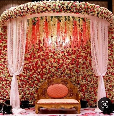 Floral Elegance Throne Stage (SD 189)