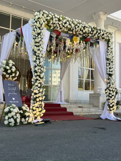 The Floral Grandeur Arch(EGH 53)