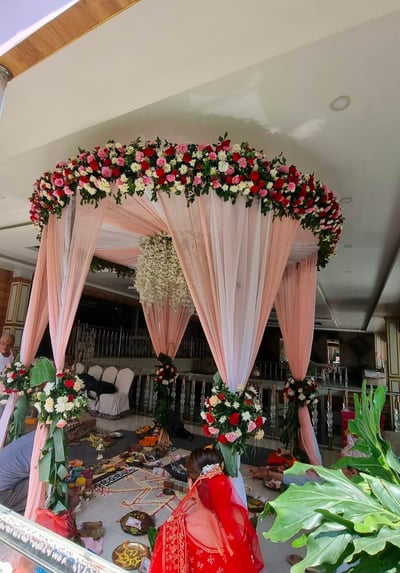 Quadrant Pillar Mandap M 20