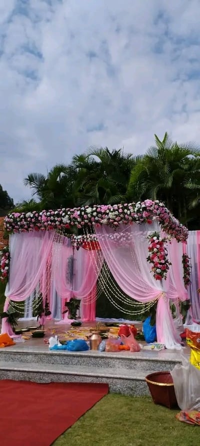 Serene Floral Mandap (M 77)