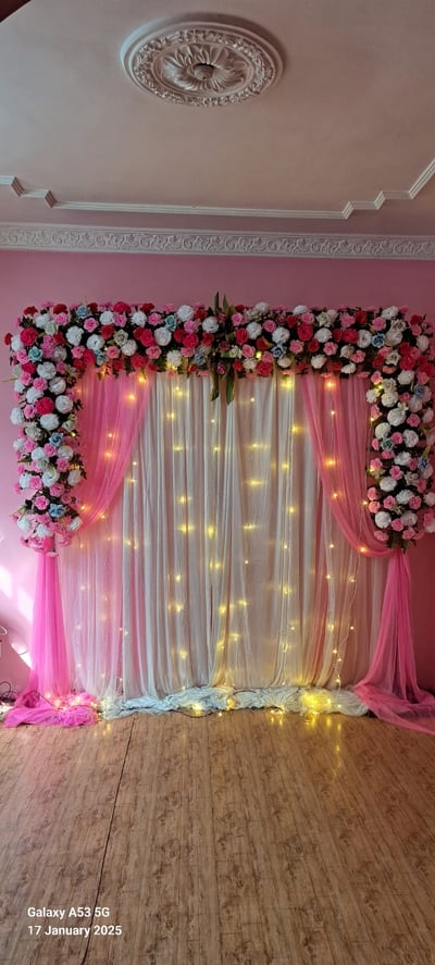 Blush Bloom Elegance PhotoBooth (PB 124)