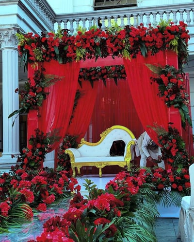 Royal Red Mandap(M 107)