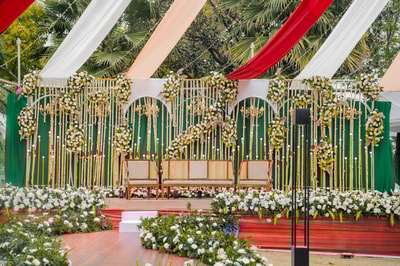 Golden Chandelier Garden Stage(SD322)