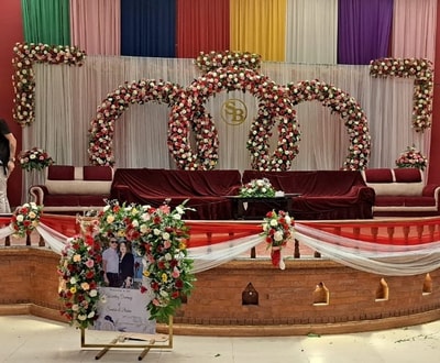 Golden Rings Wedding Stage (SD 246)