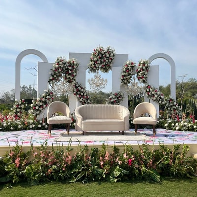 Elegant Blossom Arch Stage(SD 309)