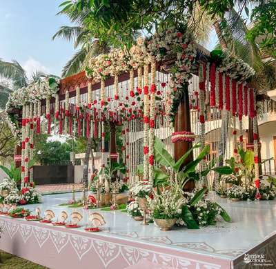 Traditional Floral Wooden Mandap M 129