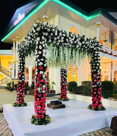 Elegance Mandap(M 83)