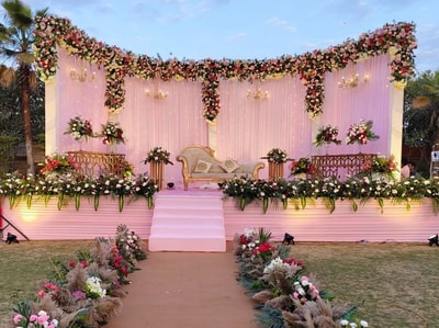 Blush Elegance Stage Decor(SD 306)