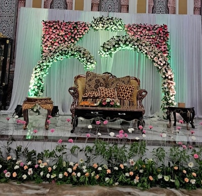 Floral Arch Elegance SD (252)