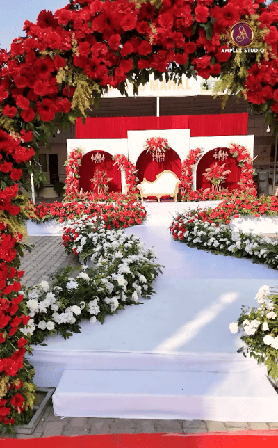 Floral Arc Aisle (IP 42 )