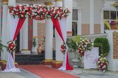 Traditional Red & White Entrance Gate(EG84)