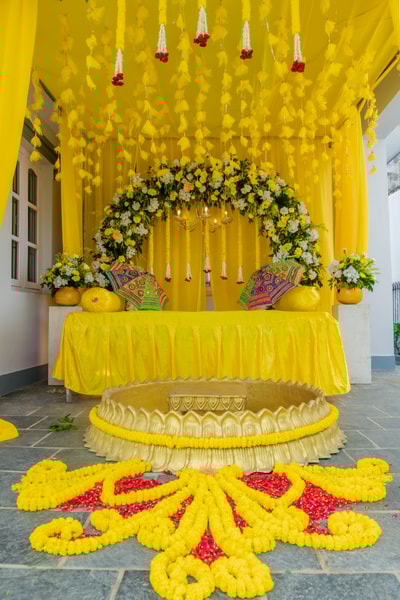 Golden Glow Mehendi Setup(HMSD 21)