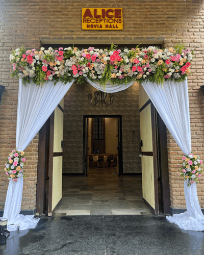 Royal Floral Entrance Gate (EG 86)
