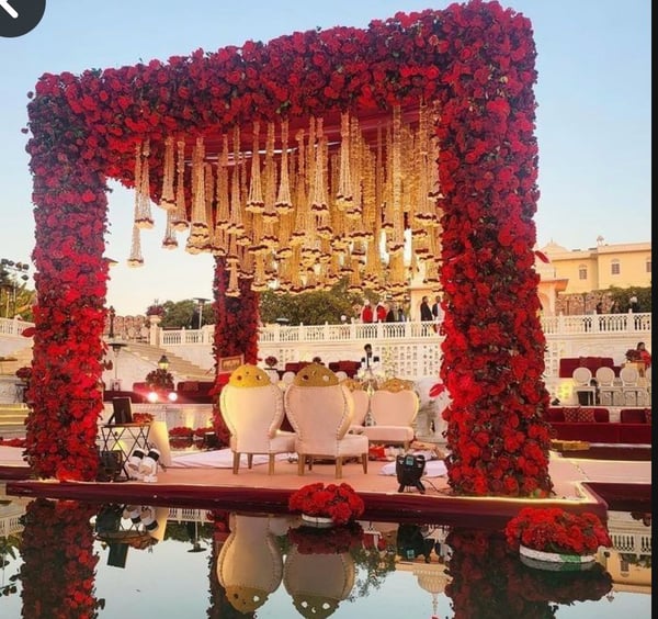 Royal Red Mandap(M 96)
