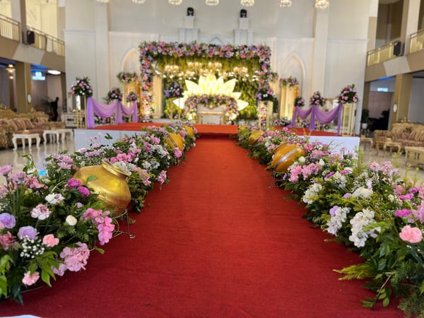 The Royal Bloom Aisle(EPG 68)