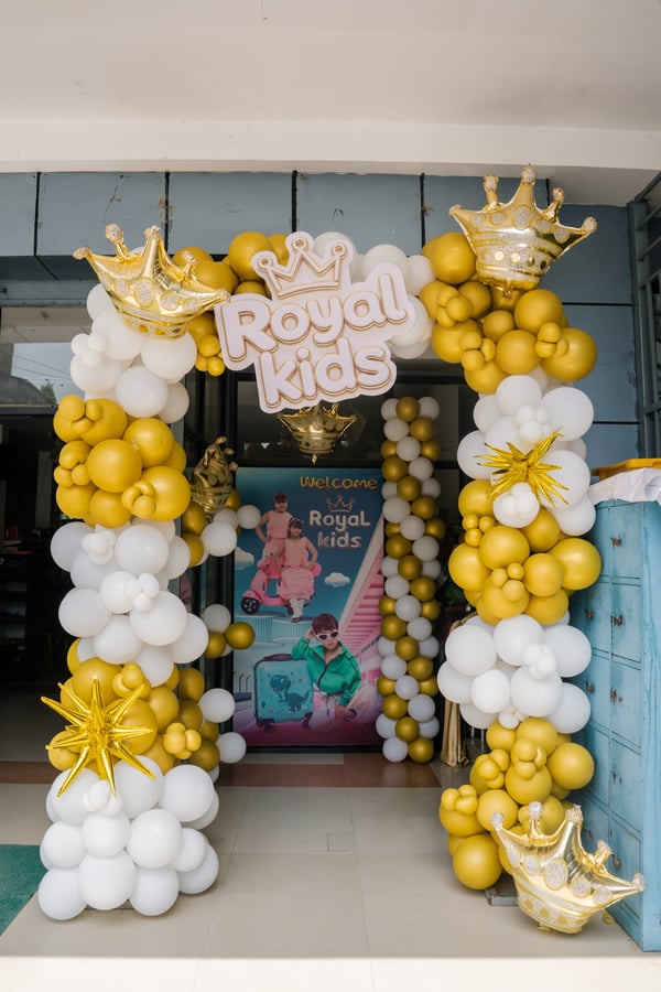 Elegant Balloon Entrance Gate BD 100