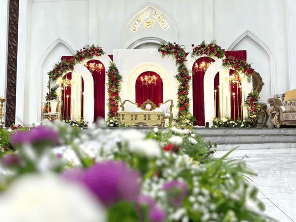 Royal Crimson Arch Stage (SD 321)