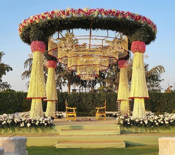 Royal Floral Canopy Mandap M 125