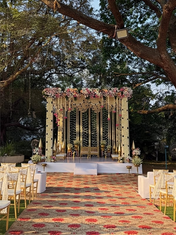 Grand Floral Canopy Mandap M 160