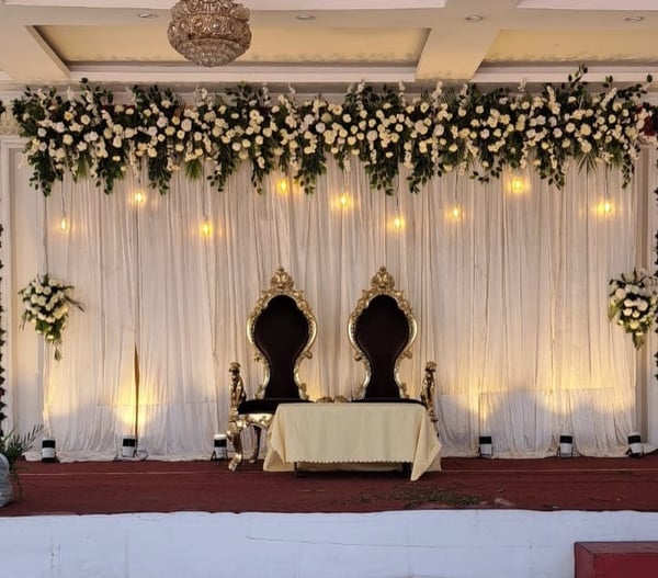 Elegant Royal Floral Stage SD (242)