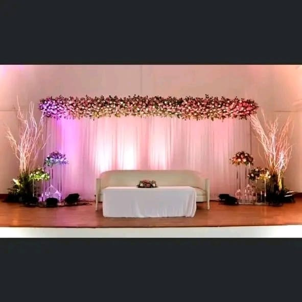 Floral Bliss Stage (SD 196)