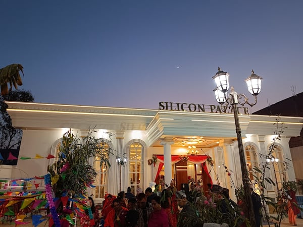 Silicon Palace