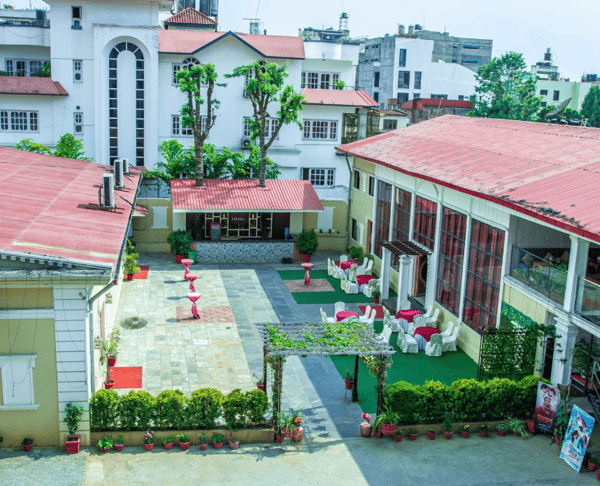 Lisara Reception