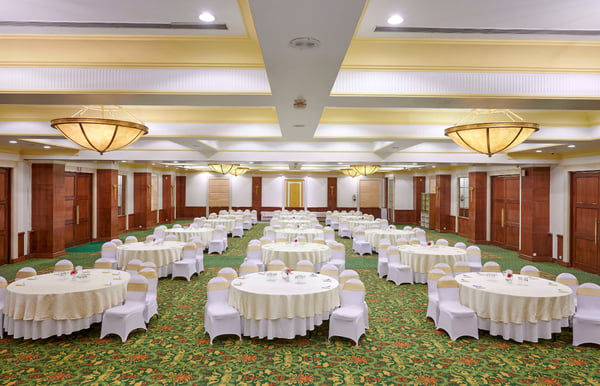 The Everest Hotel image 6